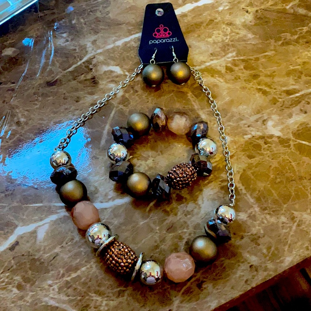 Brown/copper/silver necklace-bracelet-earrings!